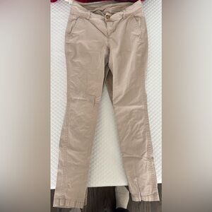 Old Navy Tan Beige Trousers Straight Leg Skinny Khakis